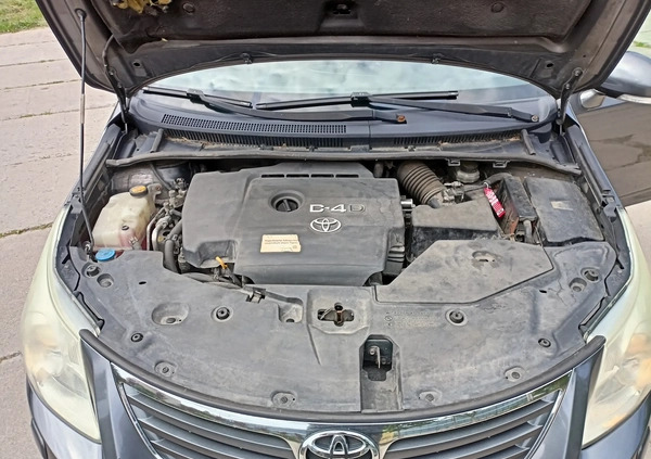 Toyota Avensis cena 20900 przebieg: 298596, rok produkcji 2009 z Błonie małe 277
